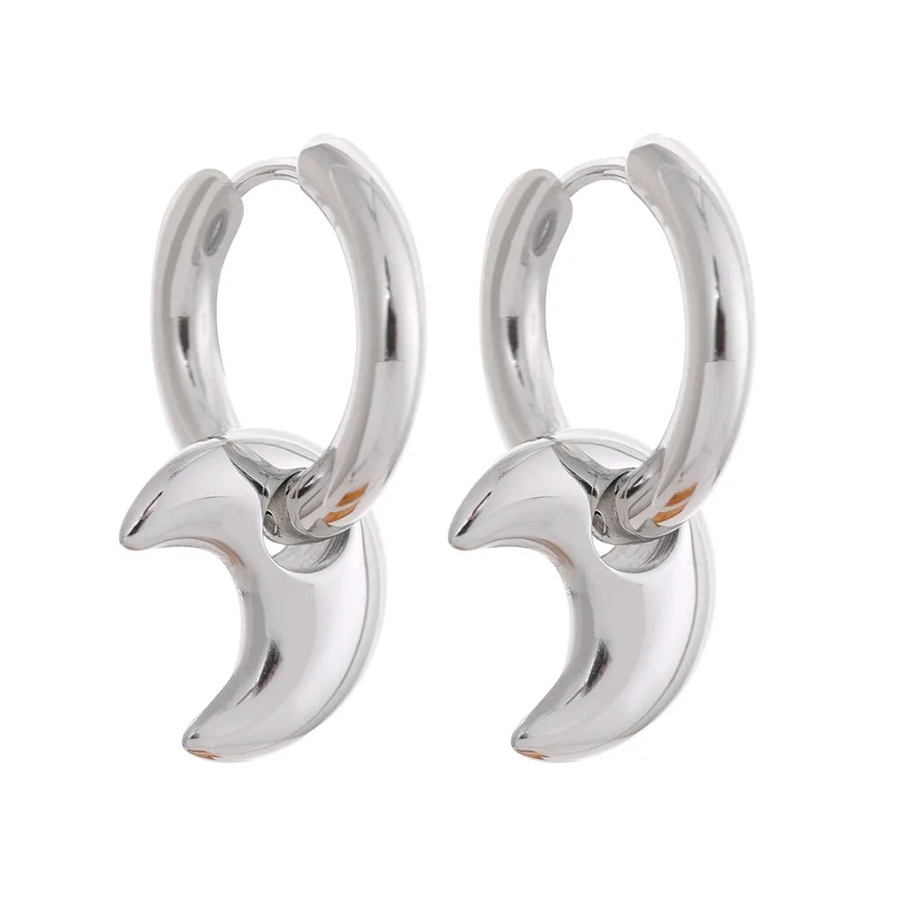 Les joyeuses boucles d'oreille de type anneaux avec pendentif - La Simone Bijoux