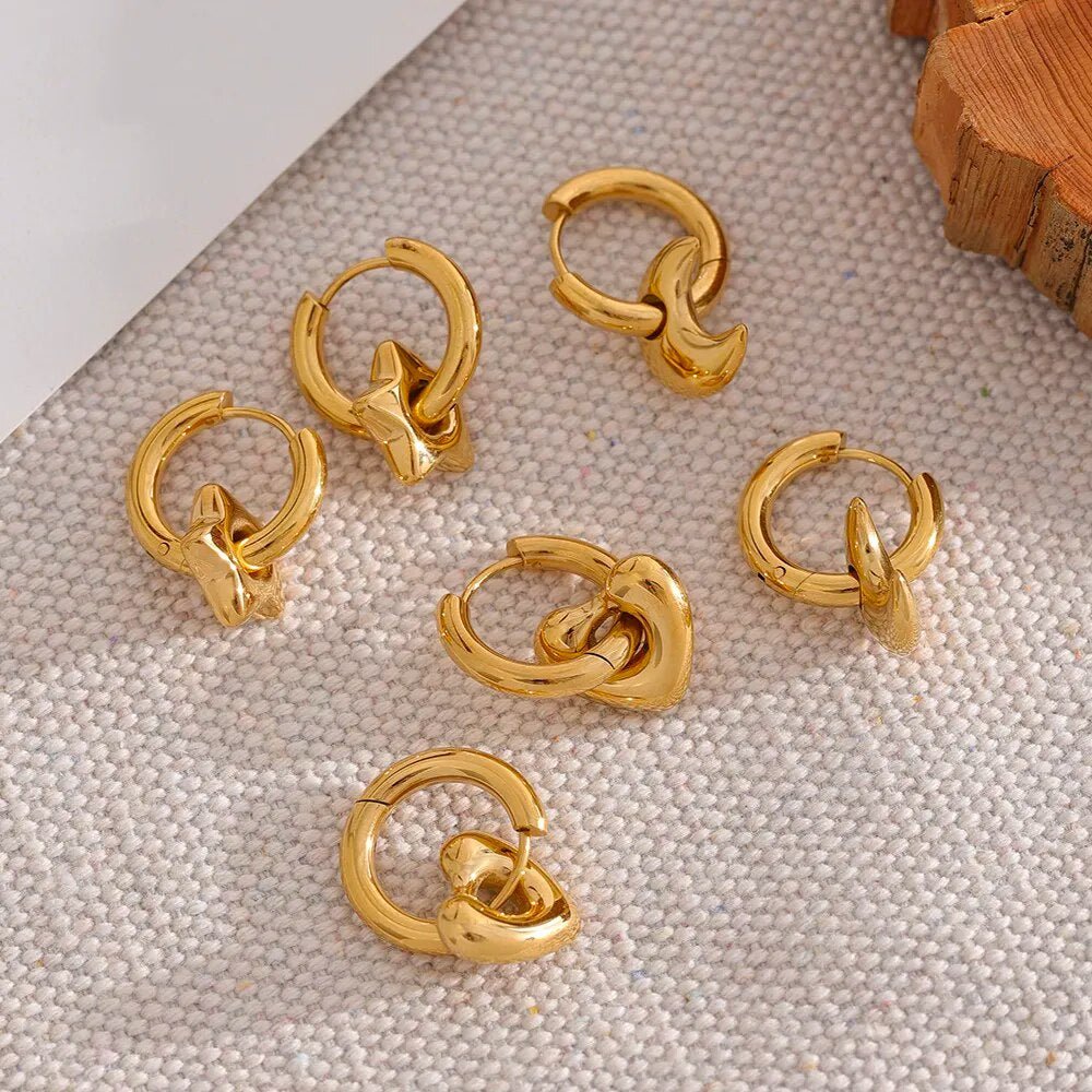 Les joyeuses boucles d'oreille de type anneaux avec pendentif - La Simone Bijoux